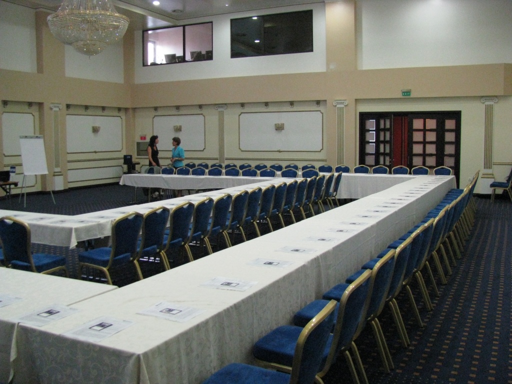 Sala Mihai Eminescu 10